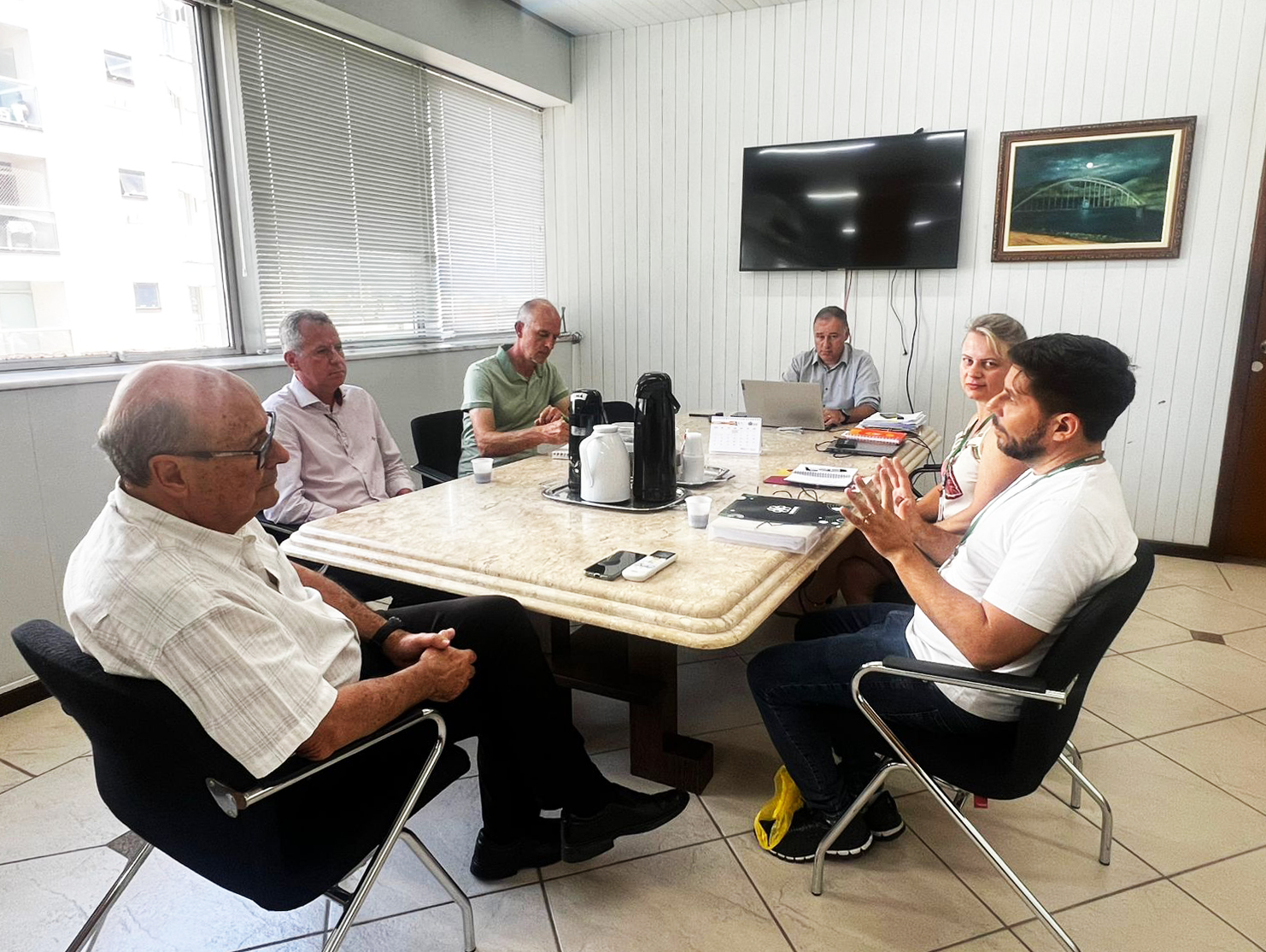 230125 ReuniãoPrefeituraUV.jpg